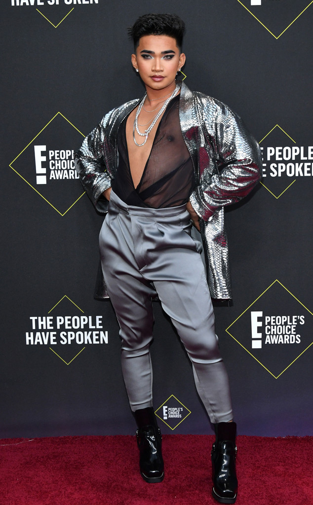 Fotos Von Every Influencer At The 2019 E People S Choice Awards E Online Deutschland